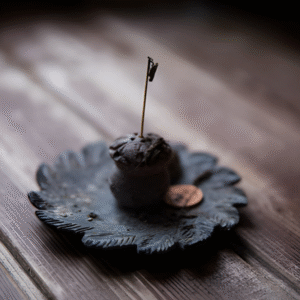 Leaf Design Incense Holder / Ashtray